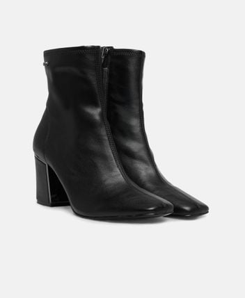 Ankle boots Cavale