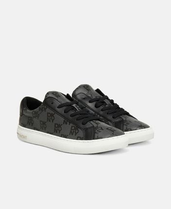 Sneakers Court
