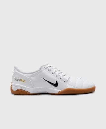 Sneakers Total 90
