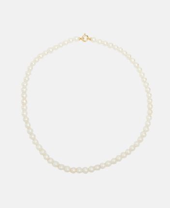 Pearl necklace