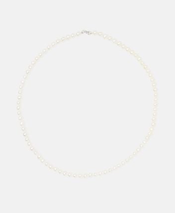 Pearl necklace