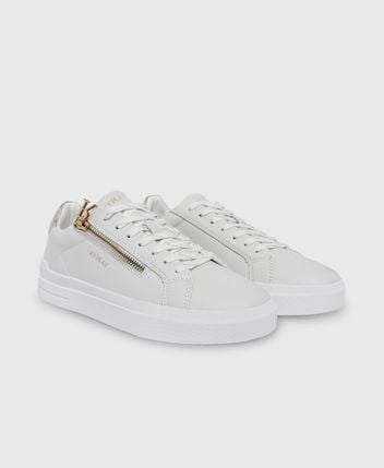 Platform sneakers