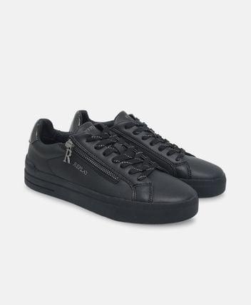 Platform sneakers
