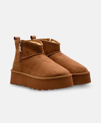 Winter boots