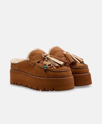 Clogs