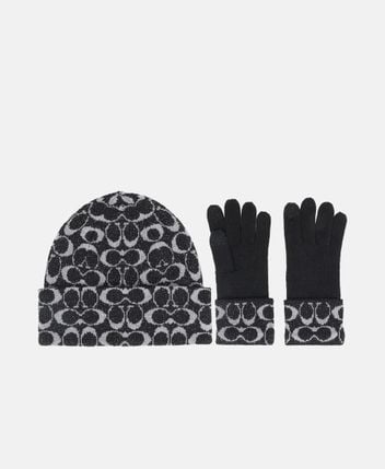 Hat and glove set