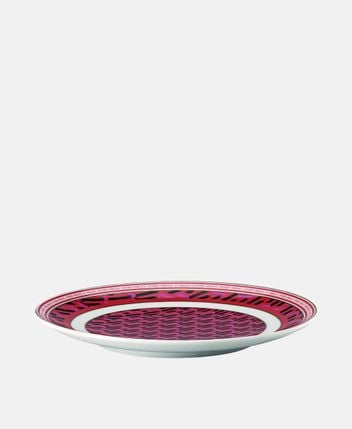 Plate