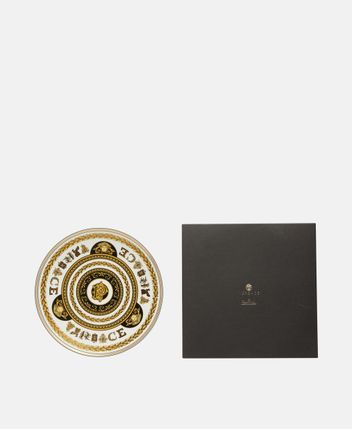 Decorative plate