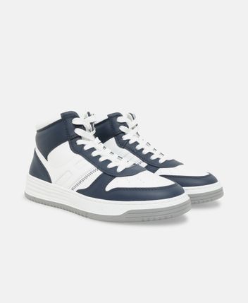 Sneakers Basket
