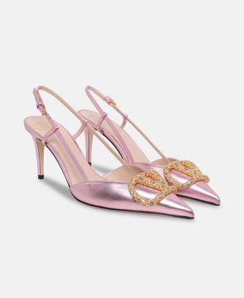 Slingback pumps