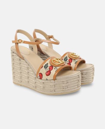 Wedge sandals
