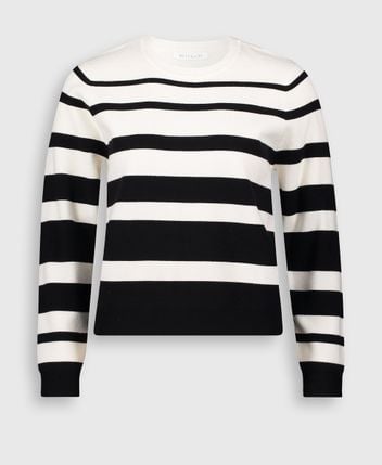Knitted jumper