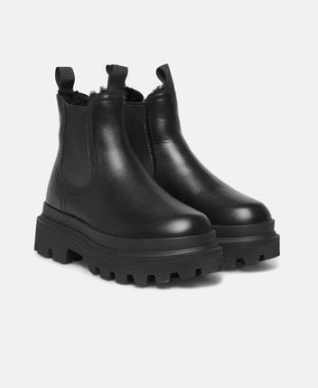 Winter ankle boots