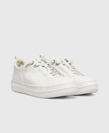 Platform sneakers