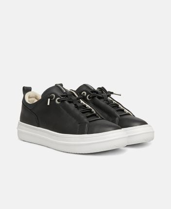 Platform sneakers