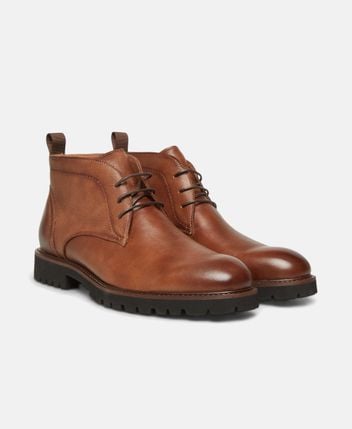 Desert boots
