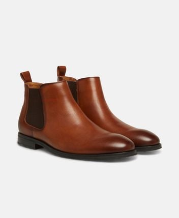 Chelsea boots