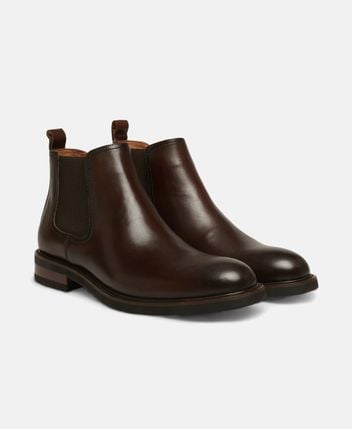Chelsea boots