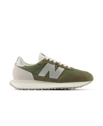 Sneakers 237