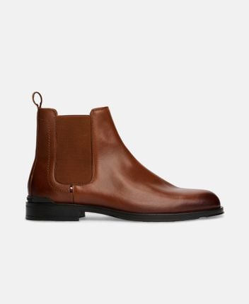 Chelsea boots Corporate