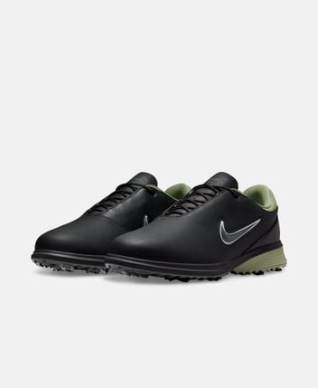 Golf shoes
