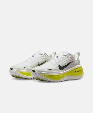 Running shoes Vomero Plus