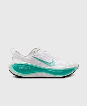 Running shoes Vomero Plus