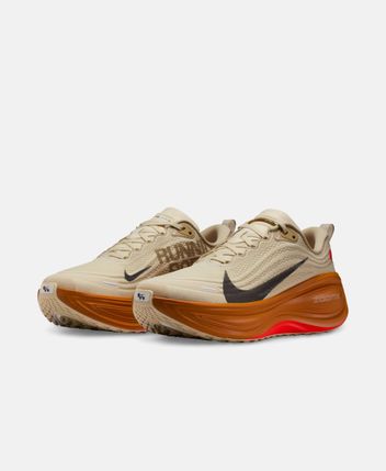 Running shoes Vomero Plus