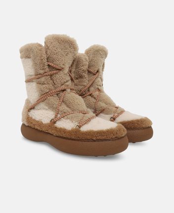 Winter ankle boots
