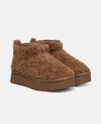 Winter ankle boots