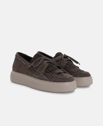 Boat shoes