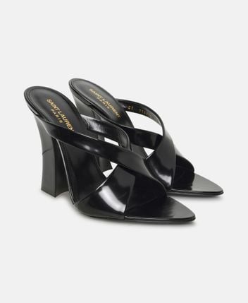 Heeled sandals