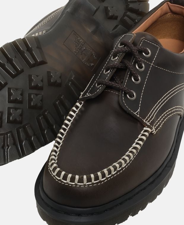 DR. MARTENS 로웰 더비