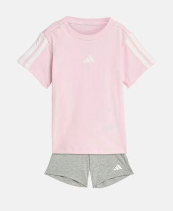 T-shirt and shorts set