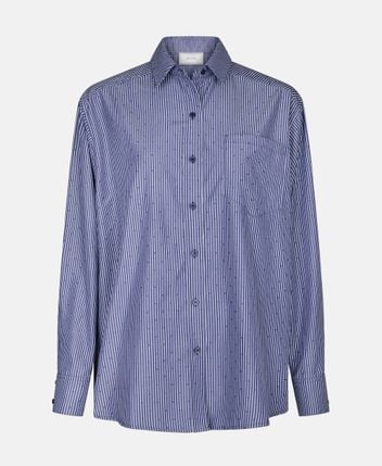 Long-sleeved blouse