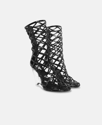 Wedge boots