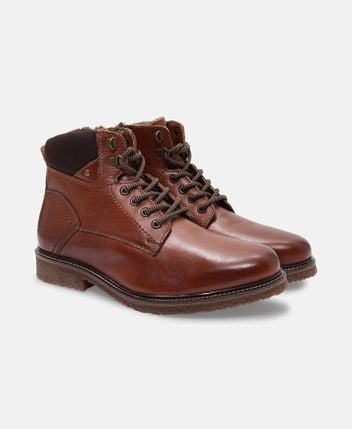 Winter ankle boots