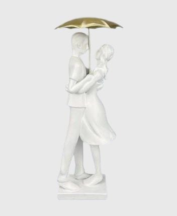 Decorative figure Boy&Girl Under The Umbrella