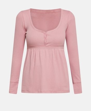 Long-sleeved top