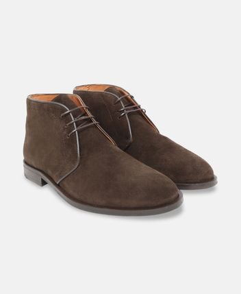 Desert boots