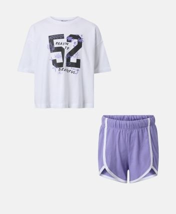 T-shirt and shorts set