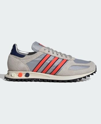 Walking shoes LA TRAINER