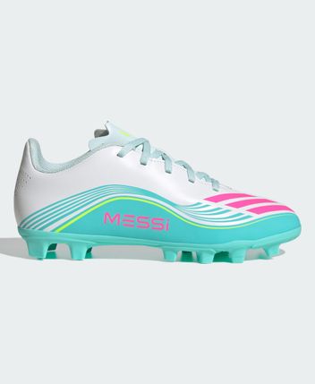 Football boots P4