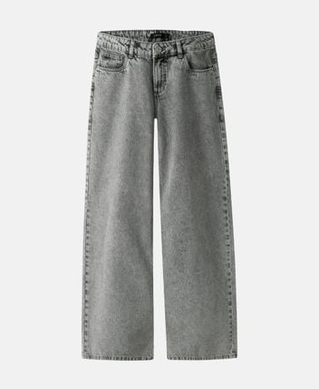 Wide leg jeans