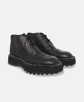 Lace-up ankle boot