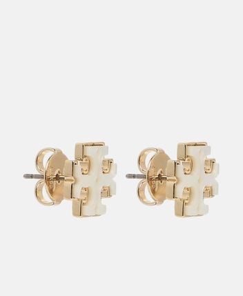 Earstuds