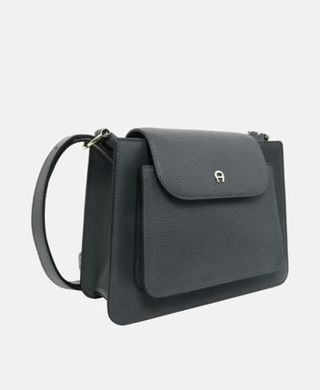 Leather handbag Delia