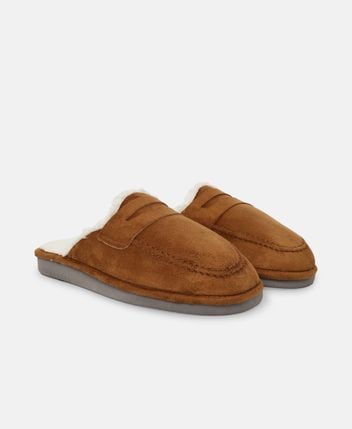 Slippers Alaska