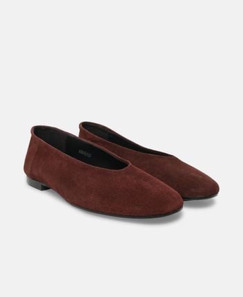 Ballet flats