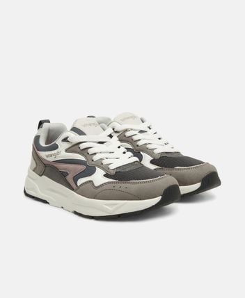 Sneakers Susan